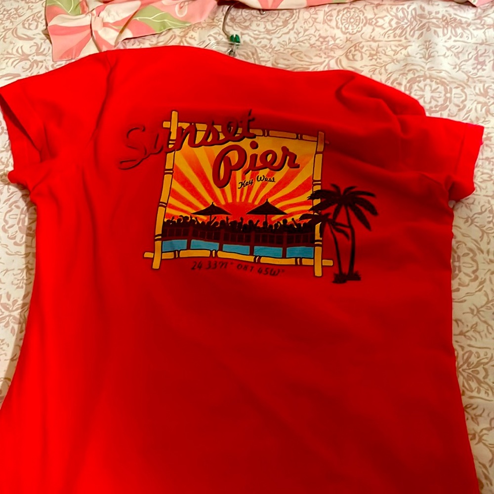 a red comfortable t-shirt